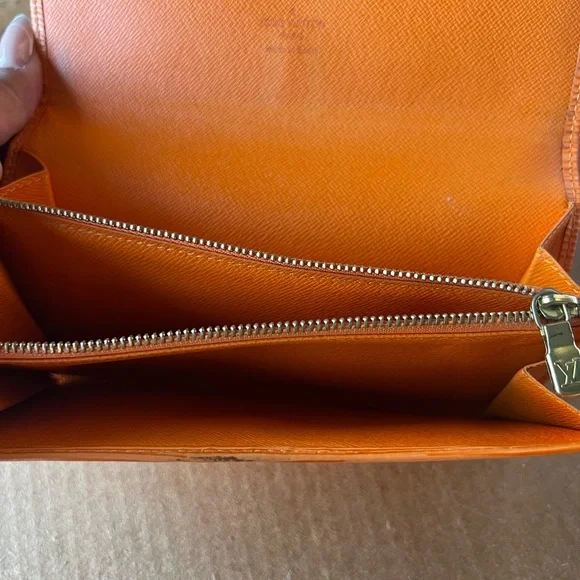 Louis Vuitton Orange Textured Wallet - Picture 7 of 9